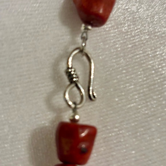 Sponge Coral Necklace NWOT - Picture 5 of 6